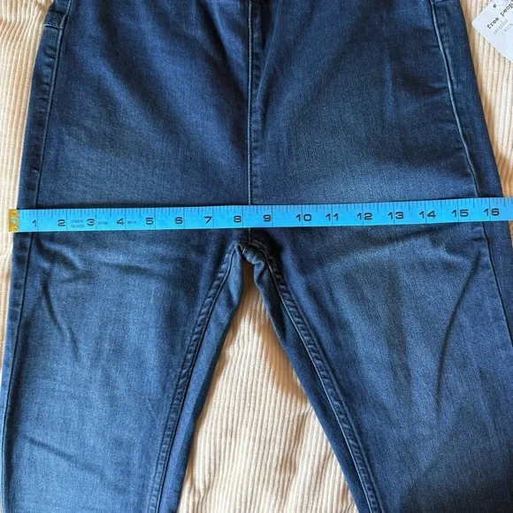 NWT Free People Penny Pull-On Flare Jeans Rich Blue Size 25 - Picture 12 of 14